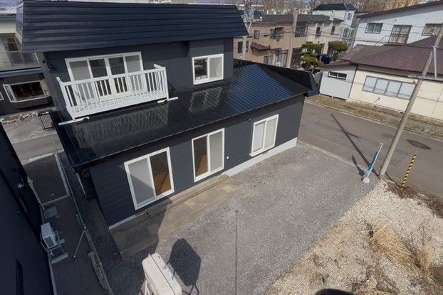 Renovated 3LDK House for Sale in Hakodate, Hokkaido - Thumbnail 2