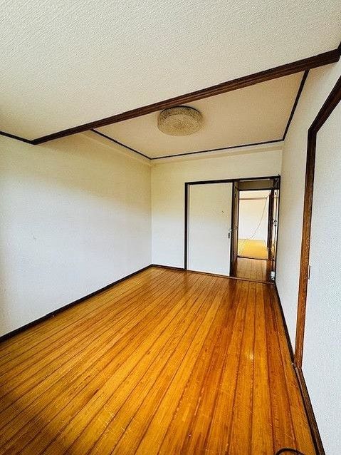 4DK Apartment for Sale in Nagasaki City, Nagasaki Prefecture - Thumbnail 2