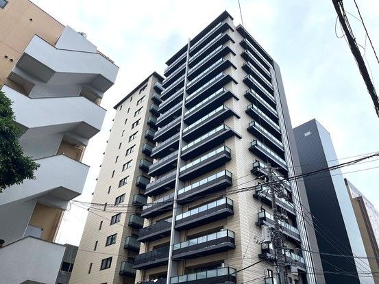2LDK Apartment for Sale in Okayama City, Near Okayama Station - Thumbnail 3