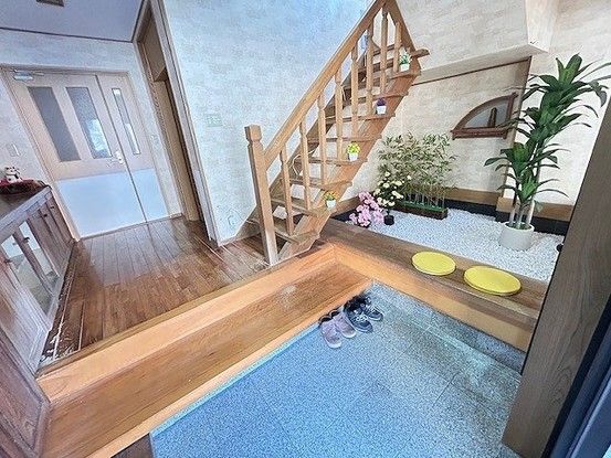 8LDK House for Sale Near Shin-Iwakuni Station, Iwakuni, Yamaguchi - Thumbnail 3