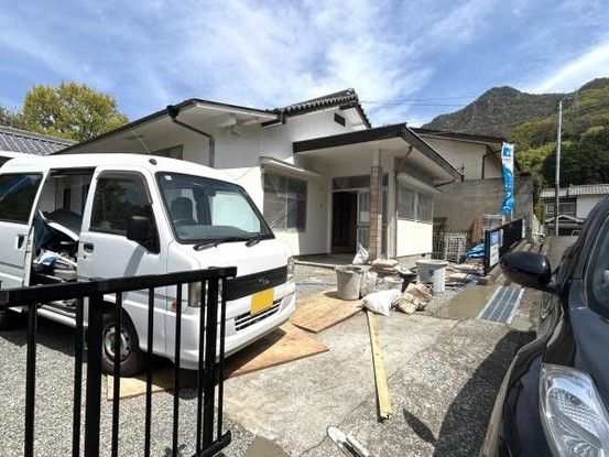 3LDK Renovated House in Kure City, Hiroshima - 90.52 sqm - Thumbnail 2