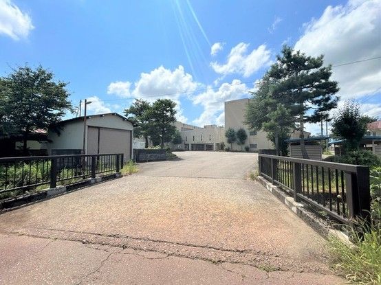Renovated 3LDK House for Sale in Mitsuke, Niigata - Thumbnail 3