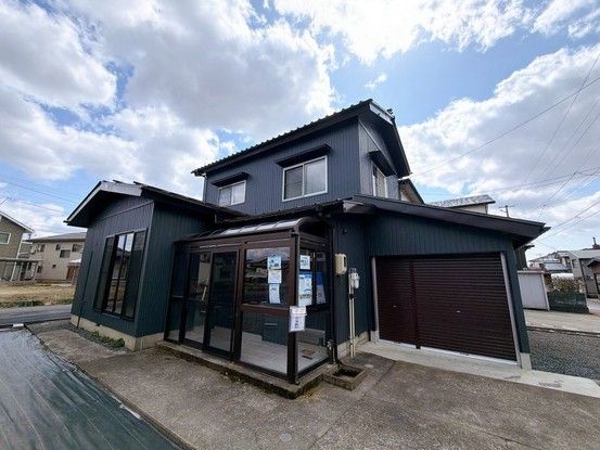 Renovated 3LDK House for Sale in Mitsuke, Niigata - Thumbnail 2