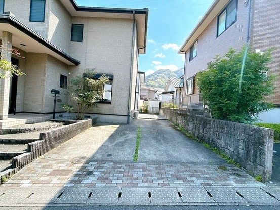 Renovated 4LDK House in Oita City with Garden and Parking - Thumbnail 4