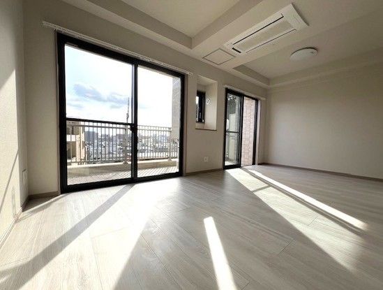 Renovated 2LDK Apartment near Toshogu Station, Sendai - Thumbnail 3