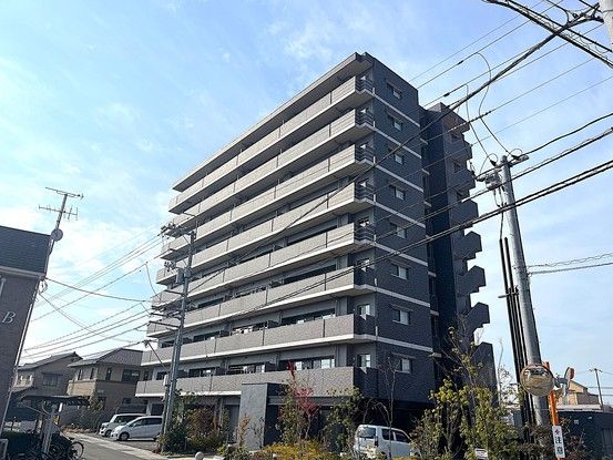 3LDK Apartment for Sale in Kurashiki, Okayama - Thumbnail 2