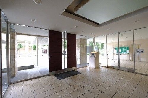 Centplace Osaka Urban Court 2LDK Apartment for Sale in Miyakojima - Thumbnail 2