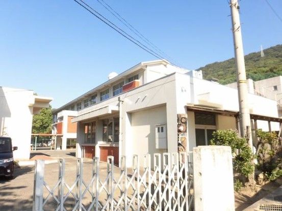 Renovated 3LDK House in Sakaide, Kagawa - 151.77 sqm - Thumbnail 3