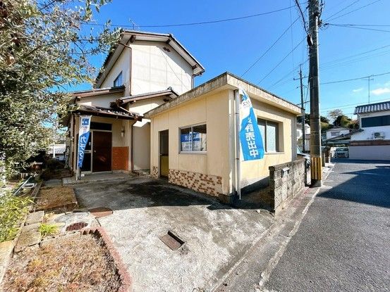 4DK House for Sale in Tsuzu, Iwakuni City, Yamaguchi - Thumbnail 2