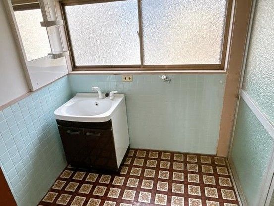 Used 5DK House for Sale in Hamada, Shimane - 119.65 sqm - Thumbnail 4