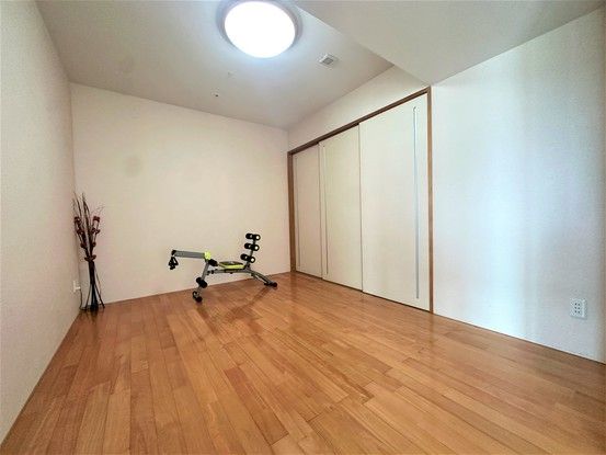 2LDK Apartment with Port View in Nagasaki City - Thumbnail 4