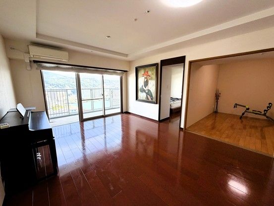 2LDK Apartment with Port View in Nagasaki City - Thumbnail 3