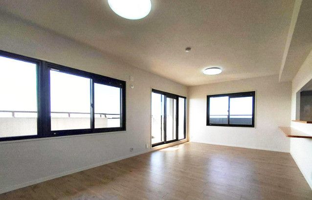 Neo Heights Himeji Ameti 228 - 4LDK Apartment for Sale in Himeji - Thumbnail 4