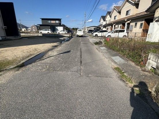 Renovated 2LDK House for Sale in Kanonji City, Kagawa - Thumbnail 3