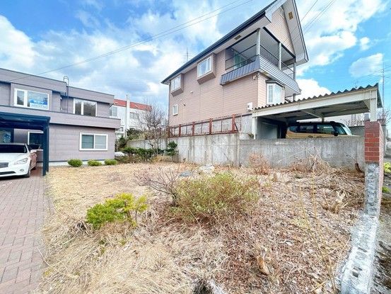 Renovated 4LDK House in Minami-ku, Sapporo with 374 sqm Land - Thumbnail 4