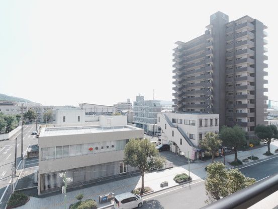 4LDK Apartment for Sale Near Kudamatsu Station, Yamaguchi - Thumbnail 2