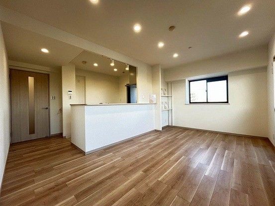 Renovated 2LDK Apartment in Kasugai City, Aichi - Thumbnail 3