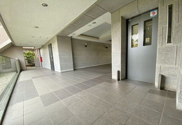 Omihachiman Green Mansion 3DK Apartment for Sale in Shiga - Thumbnail 3