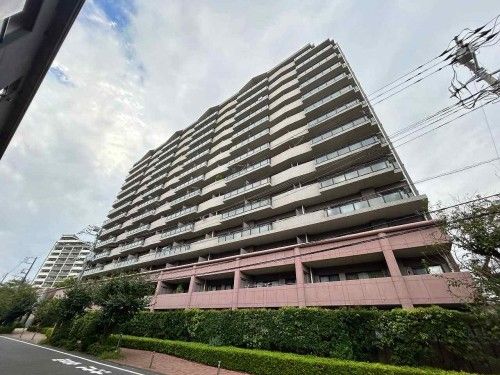 3LDK Apartment for Sale in Funabashi, Chiba Near Tsudanuma Station - Thumbnail 2