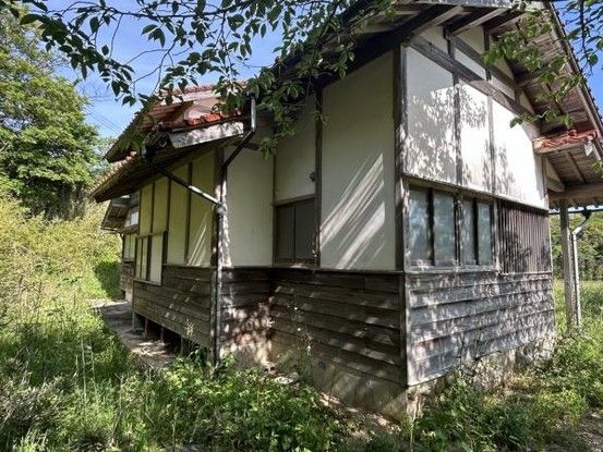 Detached House with Large Land in Izumo City, Shimane - Thumbnail 2