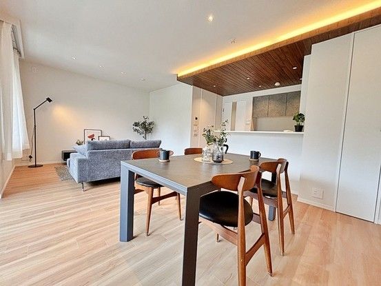 2LDK Apartment for Sale in Nakano, Tokyo - 66.33 sqm - Thumbnail 4