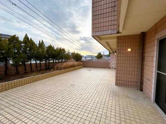 Renovated 3LDK Apartment in Miyazaki City, 98.92 sqm - Thumbnail 2