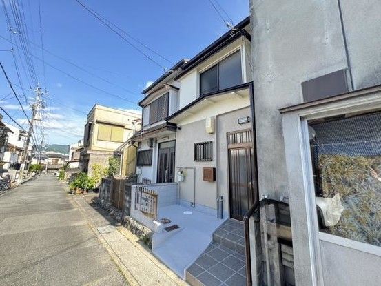 2LDK Detached House in Yamashina-ku, Kyoto for 6.8 Million Yen - Thumbnail 4