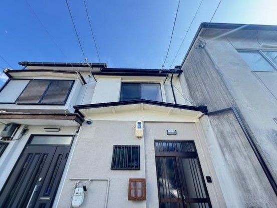 2LDK Detached House in Yamashina-ku, Kyoto for 6.8 Million Yen - Thumbnail 2