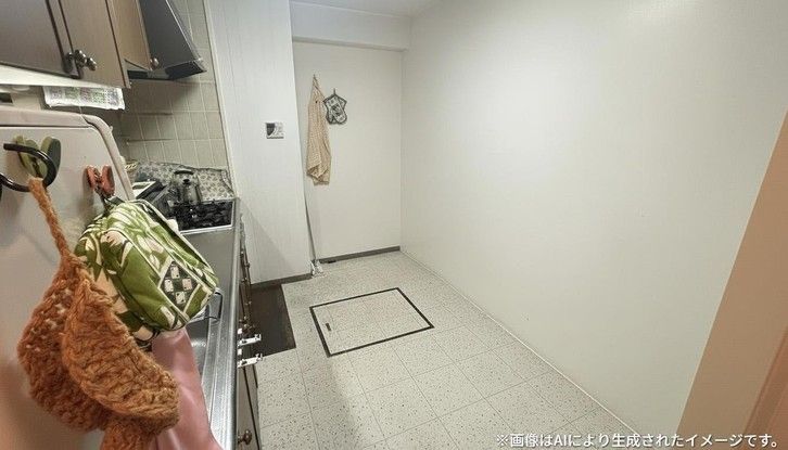 2LDK Apartment for Sale in Yamatokōriyama, Nara - Thumbnail 4