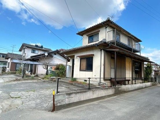 Renovated 3LDK House in Kumamoto City Minami Ward - Thumbnail 2