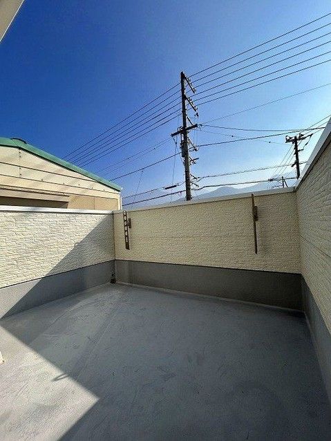 3LDK House for Sale in Niihama, Ehime with Parking - Thumbnail 3