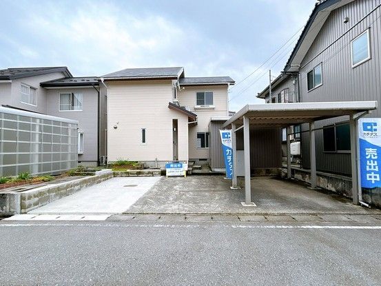 Renovated 5LDK House in Asahi Town, Toyama - 91m² - Thumbnail 2