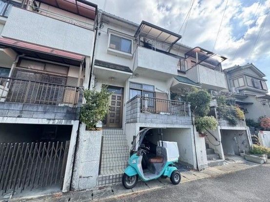 3K House for Sale in Kyoto Ukyo-ku near Arisugawa Station - Thumbnail 3