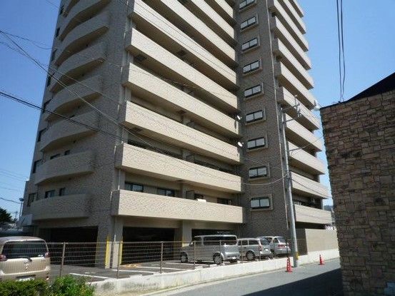 3SLDK Apartment for Sale in Hiroshima Asaminami Ward - Thumbnail 4
