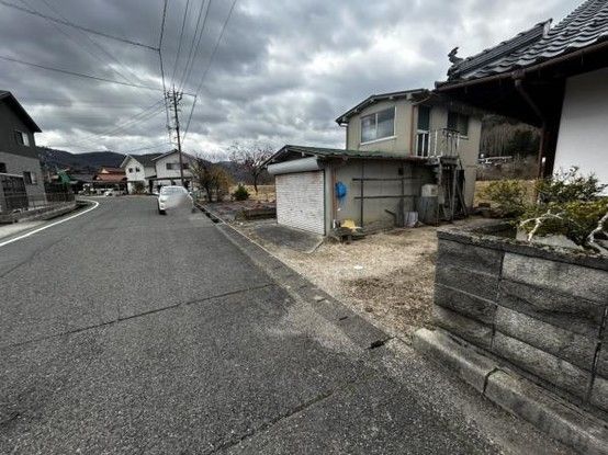 Spacious 7DK House in Aki Takata City, Hiroshima - 175 sqm - Thumbnail 4