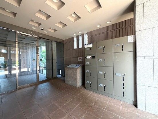 Spacious 4LDK Apartment in Takamatsu, Kagawa - 89.56 sqm - Thumbnail 3