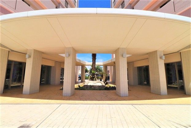 2LDK Apartment in Toyosaki, Okinawa - 63.21m², Sunset Views - Thumbnail 4