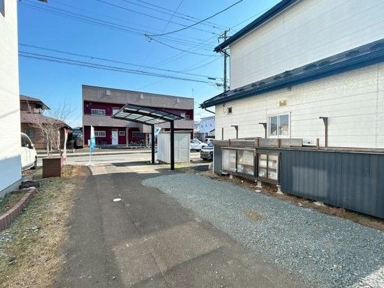 Renovated 5SLDK House with 2 Car Parking in Hanamaki, Iwate - Thumbnail 3