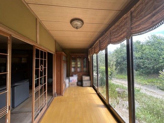 6LDK House with Large Lot in Usa City, Oita - Thumbnail 4