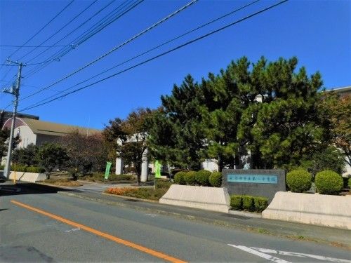 3LDK Apartment for Sale in Numazu, Shizuoka, 77.44 sqm - Thumbnail 3