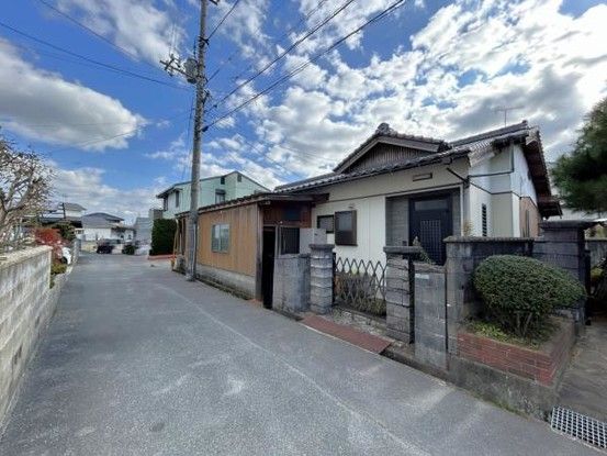4DK House in Hofu City, Yamaguchi - 77.2 sqm on 248.5 sqm Land - Thumbnail 2