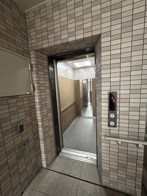 2SLDK Apartment in Fukuyama, Hiroshima for Sale - Thumbnail 2