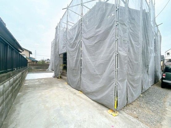 Spacious 5LDK Renovated House in Gifu City, Gifu - Thumbnail 2