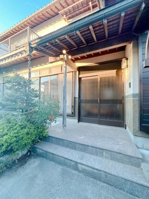 Spacious 5LDK Renovated House in Gifu City, Gifu - Thumbnail 4