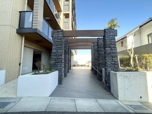 3LDK Apartment for Sale in Suma-ku, Kobe | 37.8M Yen - Thumbnail 2