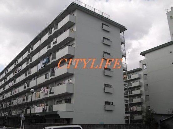 Renovated 2LDK Apartment for Sale in Minami Ward, Kyoto - Thumbnail 3
