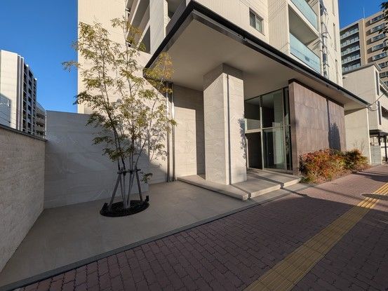 2LDK Apartment for Sale in Kumamoto City - 60.26 sqm - Thumbnail 2