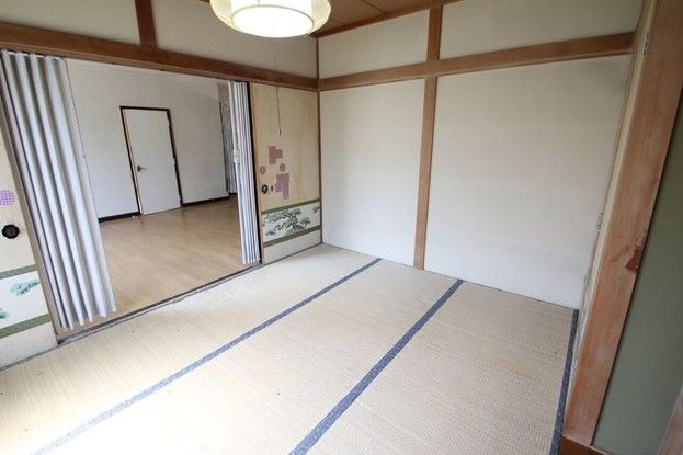 4LDK House for Sale in Obihiro, Hokkaido - 142.89 sqm - Thumbnail 3