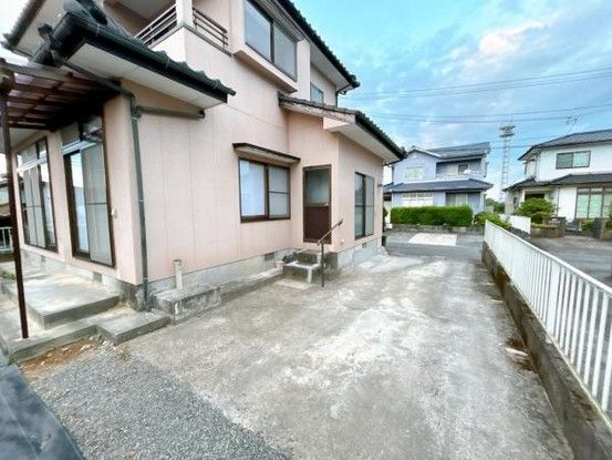 Renovated 5DK House in Uki City, Kumamoto - 90.8 sqm - Thumbnail 3