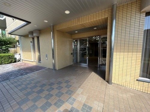 3LDK Apartment in Hashimoto City, Wakayama - 114.34 sqm - Thumbnail 3